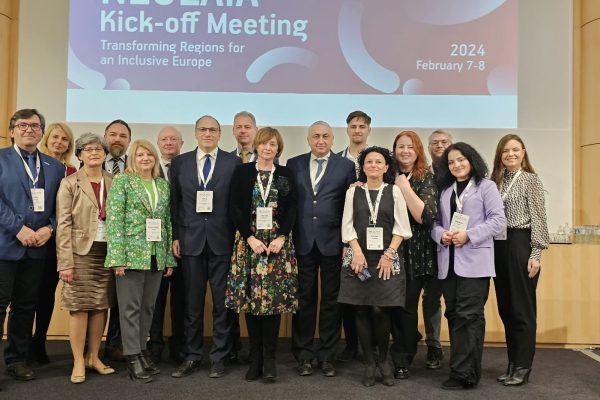 Lansarea oficială a proiectului NEOLAiA la Bruxelles: Un nou capitol pentru USV în susținerea inovației și diversității în Europa Lansarea oficială a proiectului NEOLAiA la Bruxelles: Un nou capitol pentru USV în susținerea inovației și diversității în Europa