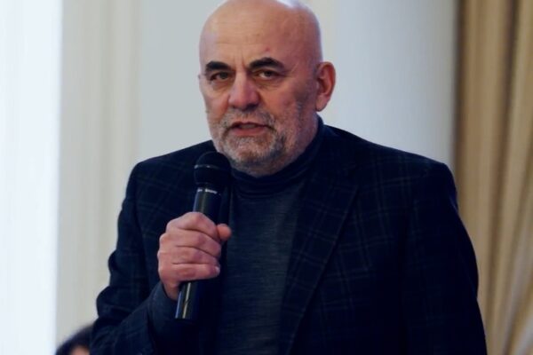 Vasile Rîmbu, candidatul faptelor și nu al vorbelor „Eu sunt genul care tace și face, dar sunt și cel care nu promite dacă știe că e irealizabil”