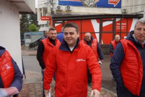 Gheorghe Șoldan, candidatul PSD pentru Consiliul Județean, prezent pe străzile din municipiul Suceava „Mulți dintre cei cu care m-am întâlnit și am vorbit își doresc o schimbare și simt că județul nu s-a dezvoltat suficient comparativ cu alte zone ale țării.”