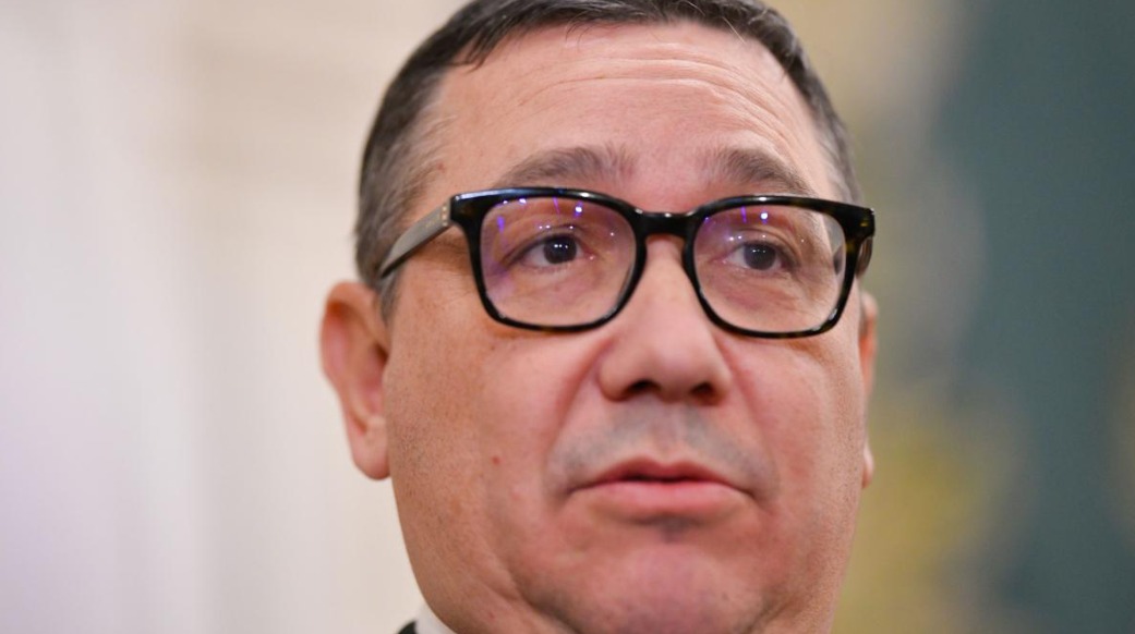 Victor Ponta cere voturile pesediștilor dar și-a bătut joc de PSD de 4 ori